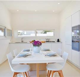 3 bedroom villa with pool & sea views, Alcamo Marina, sleeps 6-7